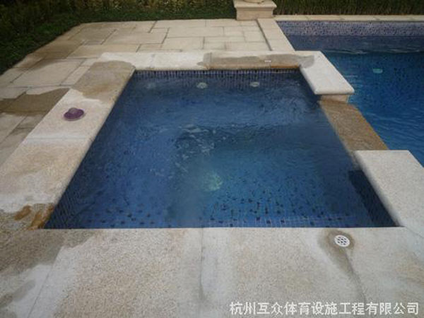 私人泳池案例17